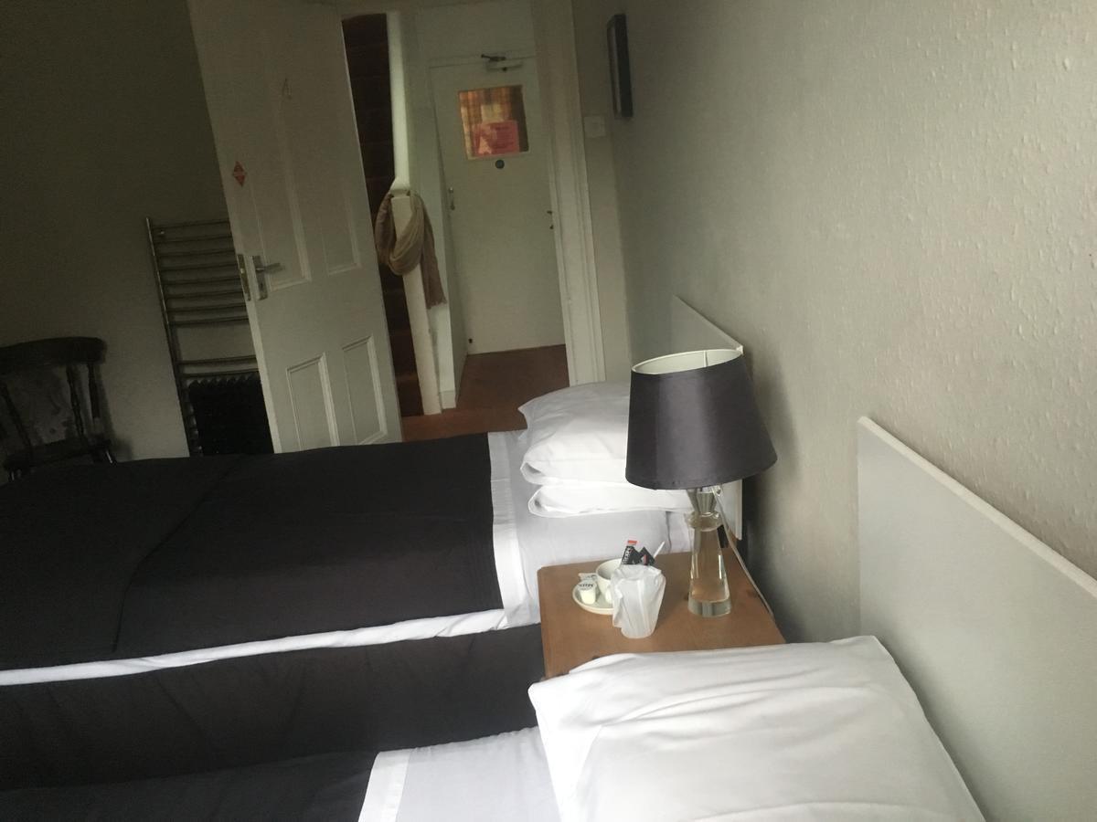 The George Hotel Kilsby Екстериор снимка