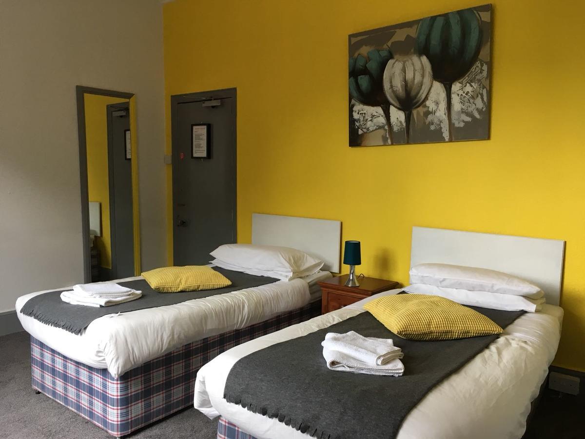 The George Hotel Kilsby Екстериор снимка